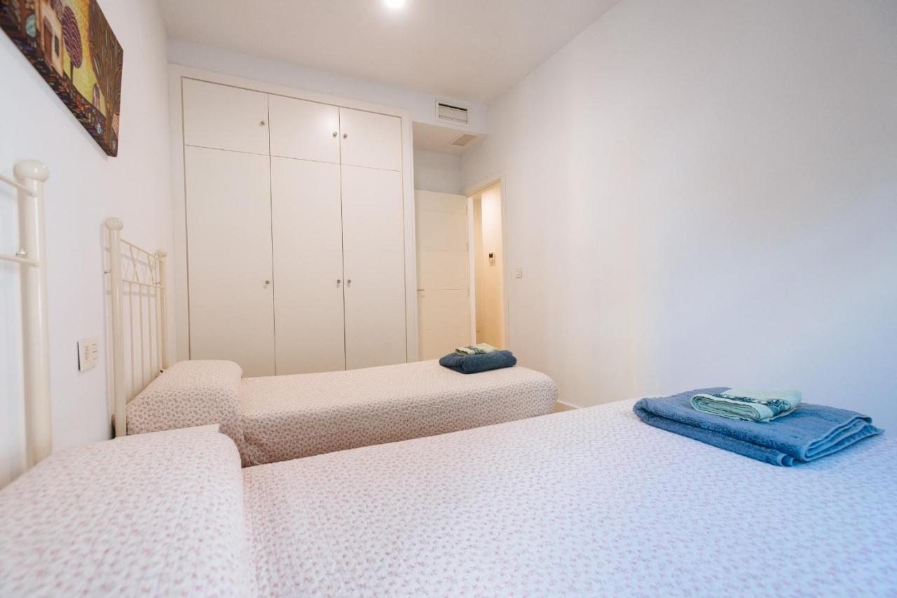 セビリアApartamento Estelar Con Piscina Y Garaje Nervionアパートメント エクステリア 写真