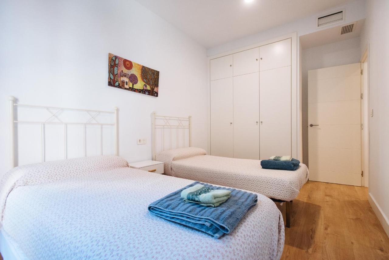 セビリアApartamento Estelar Con Piscina Y Garaje Nervionアパートメント エクステリア 写真